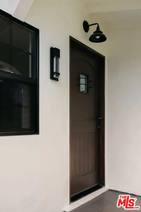 4244 Brunswick Avenue, Los Angeles, CA 90039 - #3