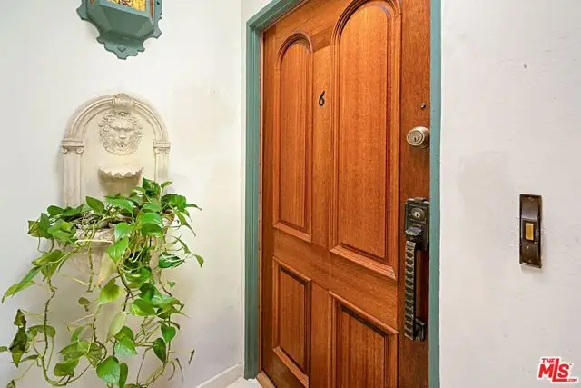 852 15th Street #6, Santa Monica, CA 90403 - #2