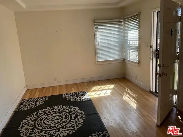 3766 Cimarron Street, Los Angeles, CA 90018 - #3