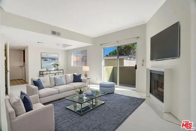 10926 Moorpark Street #13, North Hollywood, CA 91602 - #1