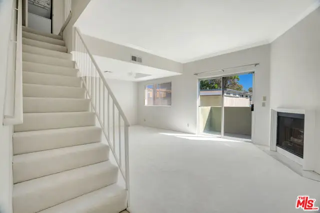 10926 Moorpark Street #13, North Hollywood, CA 91602 - #3