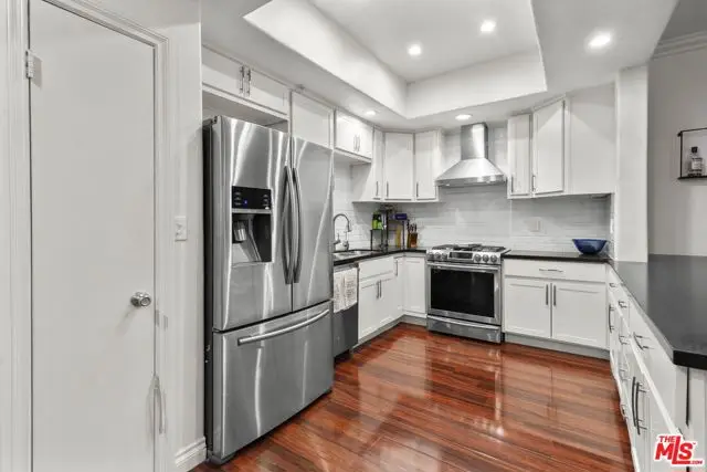 4477 Woodman Avenue #109, Sherman Oaks, CA 91423 - #3