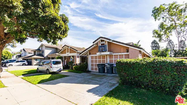 650 Bluebell Place, Oxnard, CA 93036 - #2