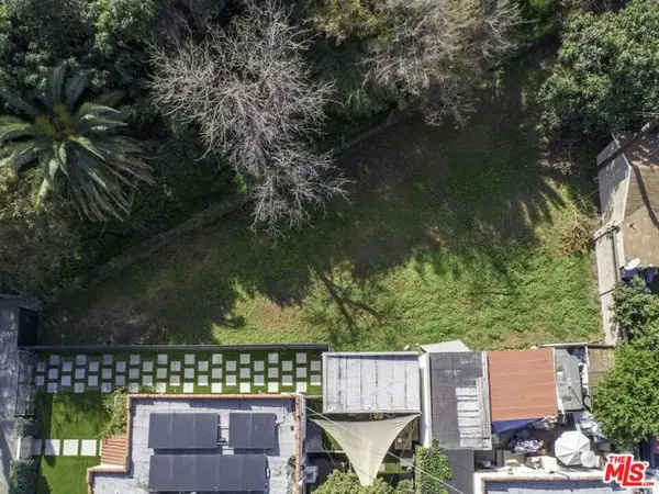 2303 S Palm Grove Drive, Los Angeles, CA 90016