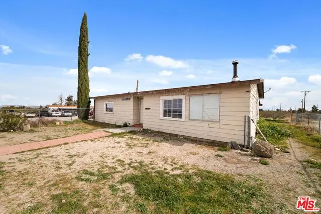 4120 La Mesa Road, Phelan, CA 92371 - #3