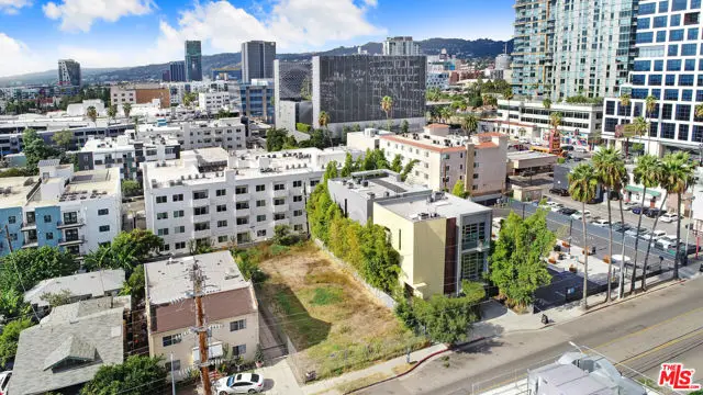 1449 N Bronson Avenue, Los Angeles, CA 90028 - #3