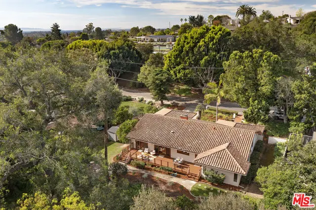 1256 Camino Palomera, Santa Barbara, CA 93111 - #2