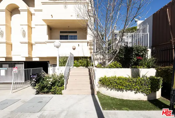 13801 Oxnard Street #206, Van Nuys (los Angeles), CA 91401