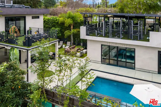 18589 Linnet Street, Tarzana, CA 91356 - #2