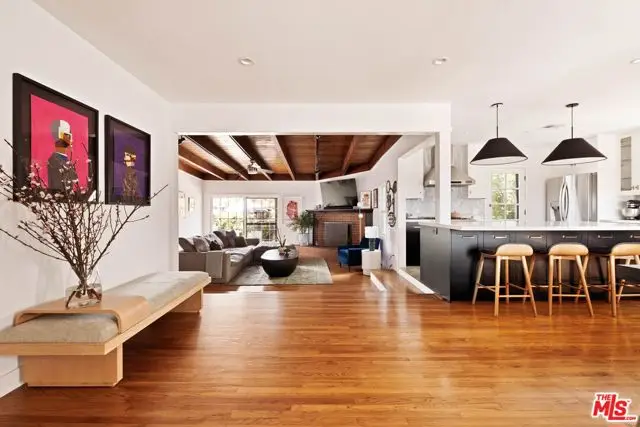 19021 Erwin Street, Reseda, CA 91335 - #3