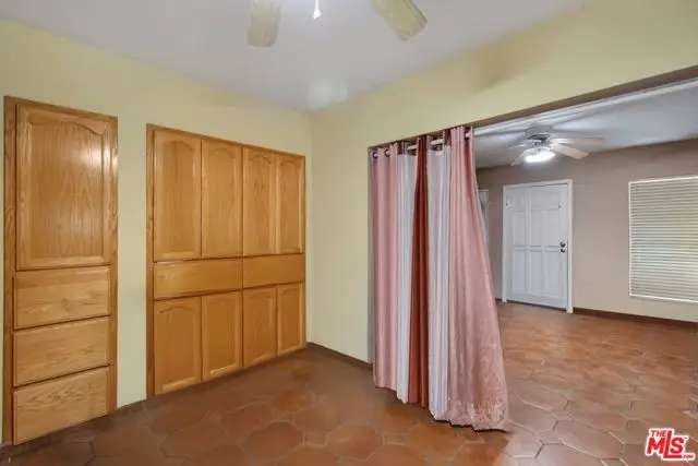 4713 Clinton Street, Los Angeles, CA 90004 - #3