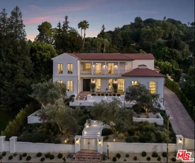 15620 Woodvale Road, Encino, CA 91436 - #1