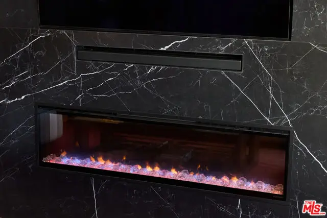 221 S Gale Drive #403, Beverly Hills, CA 90211 - #2