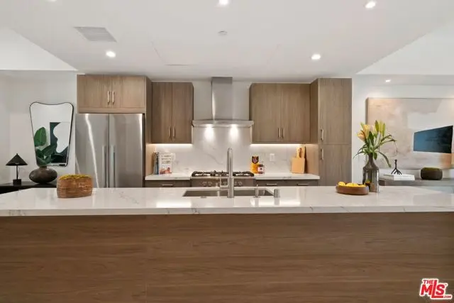 3804 Verona Court, Los Angeles, CA 90066 - #3