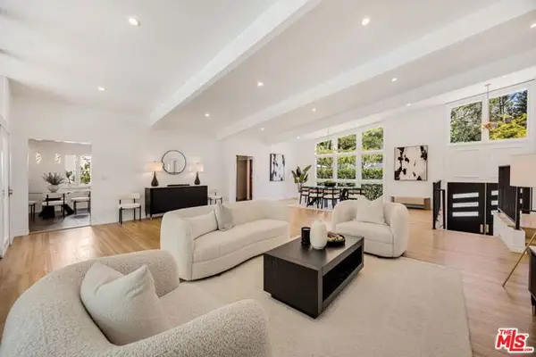 2163 San Ysidro Drive, Beverly Hills, CA 90210