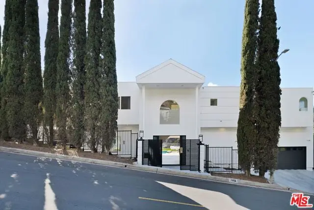 7868 Electra Drive, Los Angeles, CA 90046 - #2