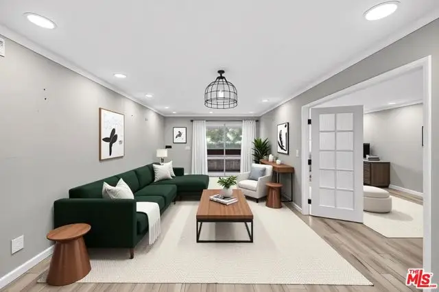 2700 Cahuenga Boulevard #4220, Los Angeles, CA 90068 - #1