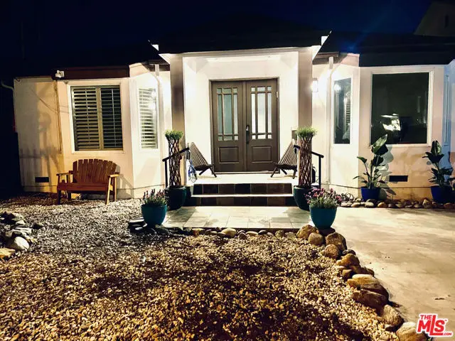 15147 Otsego Street, Sherman Oaks, CA 91403 - #2