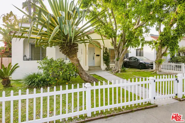 1143 Poinsettia Drive, West Hollywood, CA 90046 - #2