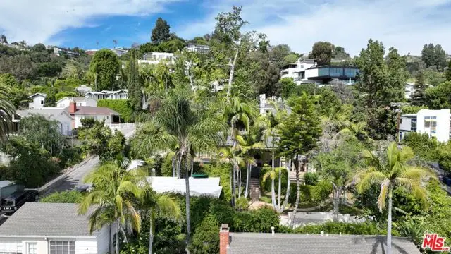 1215 Hilldale, Los Angeles, CA 90069 - #1