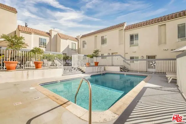 4242 Stansbury Avenue #116, Sherman Oaks, CA 91423 - #2