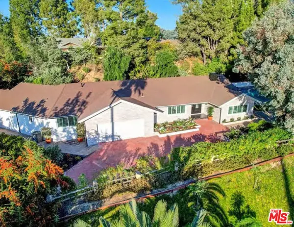 4732 Del Moreno Drive, Woodland Hills (los Angeles), CA 91364