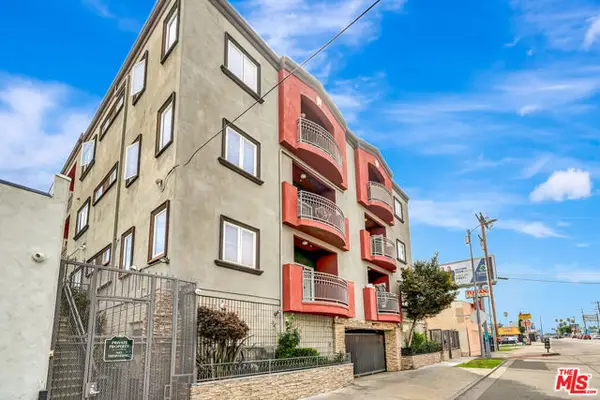 11124 Burbank Boulevard #311, North Hollywood (los Angeles), CA 91601