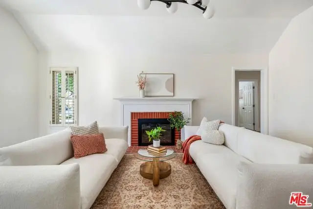 3770 Somerset Drive, Los Angeles, CA 90016 - #3
