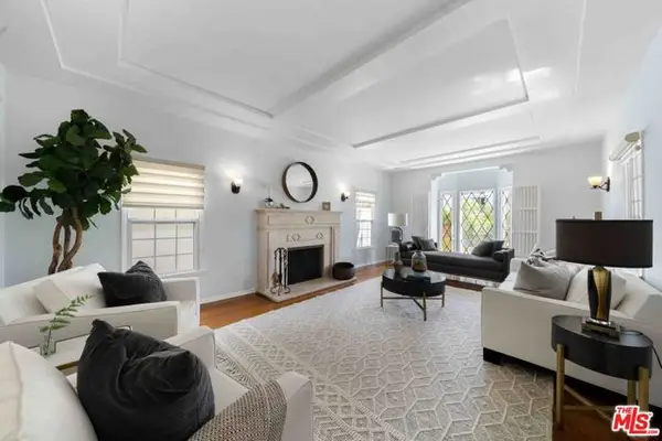 865 S Lucerne Boulevard, Los Angeles, CA 90005