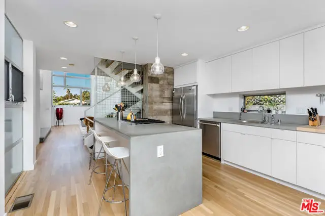 552 Grand Boulevard, Venice, CA 90291 - #3