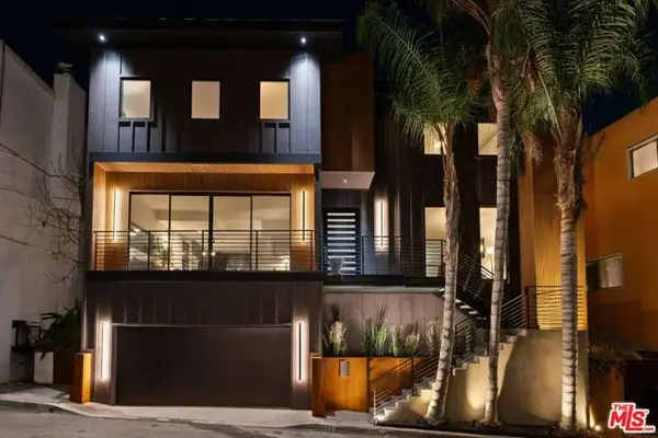 3601 Dixie Canyon Place, Sherman Oaks, CA 91423