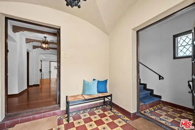 432 Smithwood Drive, Beverly Hills, CA 90212 - #2