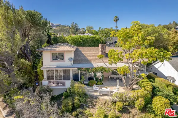 11356 Thurston Circle, Los Angeles, CA 90049