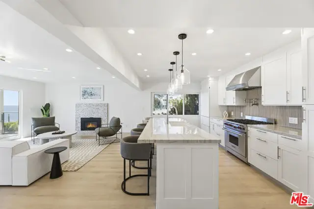 2442 S Coast Highway #3, Laguna Beach, CA 92651 - #2