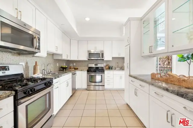 822 N Mccadden Place, Los Angeles, CA 90038 - #3