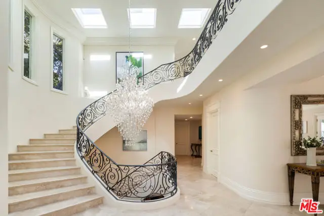 1350 Benedict Canyon Drive, Beverly Hills, CA 90210 - #1