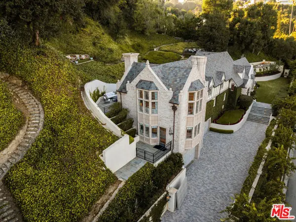 10950 Bellagio Road, Los Angeles, CA 90077