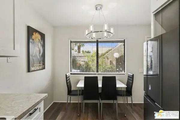 449 E Bradshaw Lane #31, Palm Springs, CA 92262