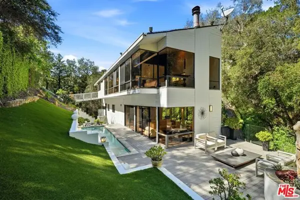 2350 Benedict Canyon Drive, Beverly Hills, CA 90210