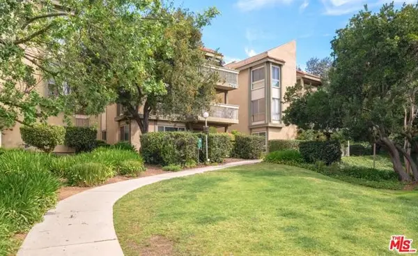 255 Sequoia Court #23, Thousand Oaks, CA 91360