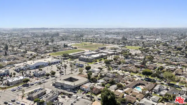 805 S Crane Avenue, Compton, CA 90221 - #2