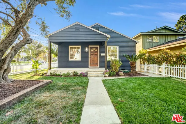 3305 Brayton Avenue, Signal Hill, CA 90755 - #2