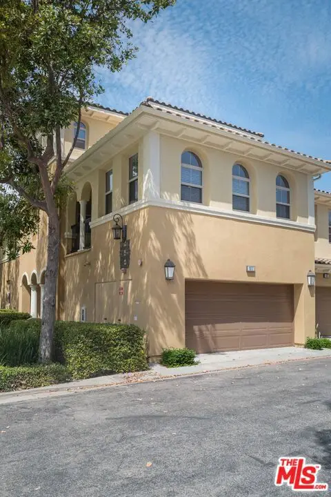 107 Chantilly, Irvine, CA 92620 - #3