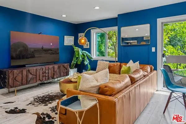 2700 Cahuenga Boulevard #1203, Los Angeles, CA 90068