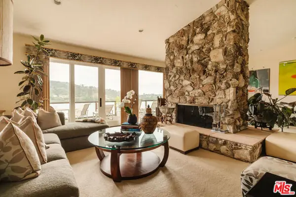 2208 Westridge Road, Los Angeles, CA 90049