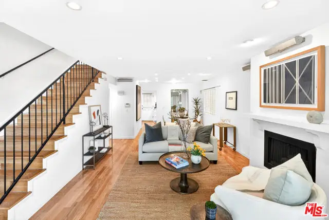 1207 California Avenue, Santa Monica, CA 90403 - #2