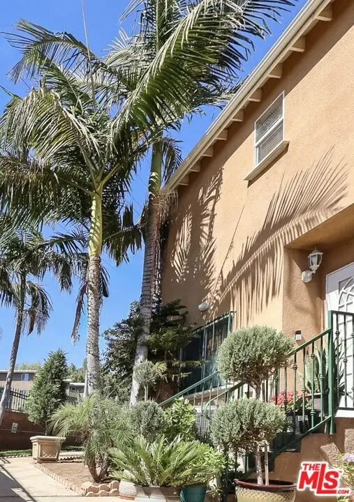 12368 Osborne Street #1, Pacoima (los Angeles), CA 91331