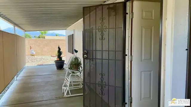 1250 N Kirby Street #34, Hemet, CA 92545 - #3