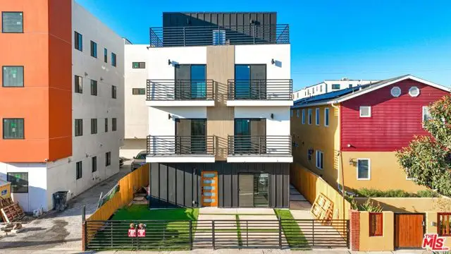 1359 W 35th Place, Los Angeles, CA 90007 - #2