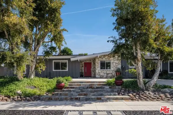 4910 Abbeyville Avenue, Woodland Hills (los Angeles), CA 91364